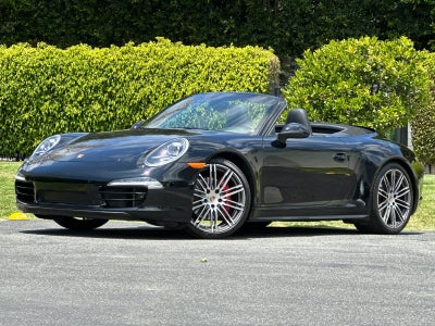2015 Porsche 911 Carrera 4S