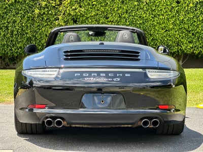 2015 Porsche 911 Carrera 4S