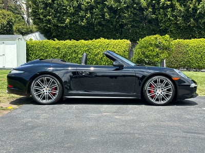2015 Porsche 911 Carrera 4S
