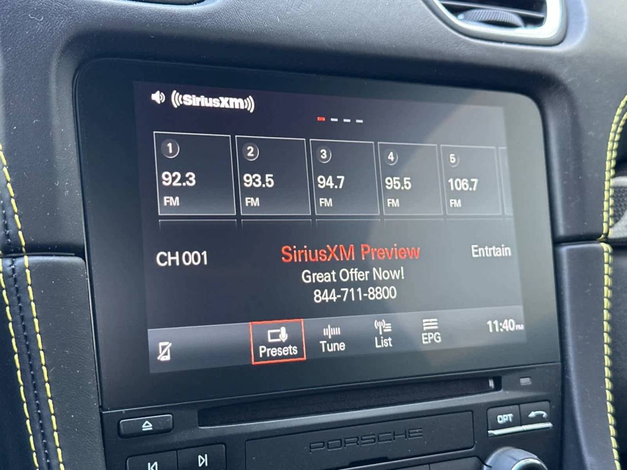 2022 Porsche 718 Spyder Roadster