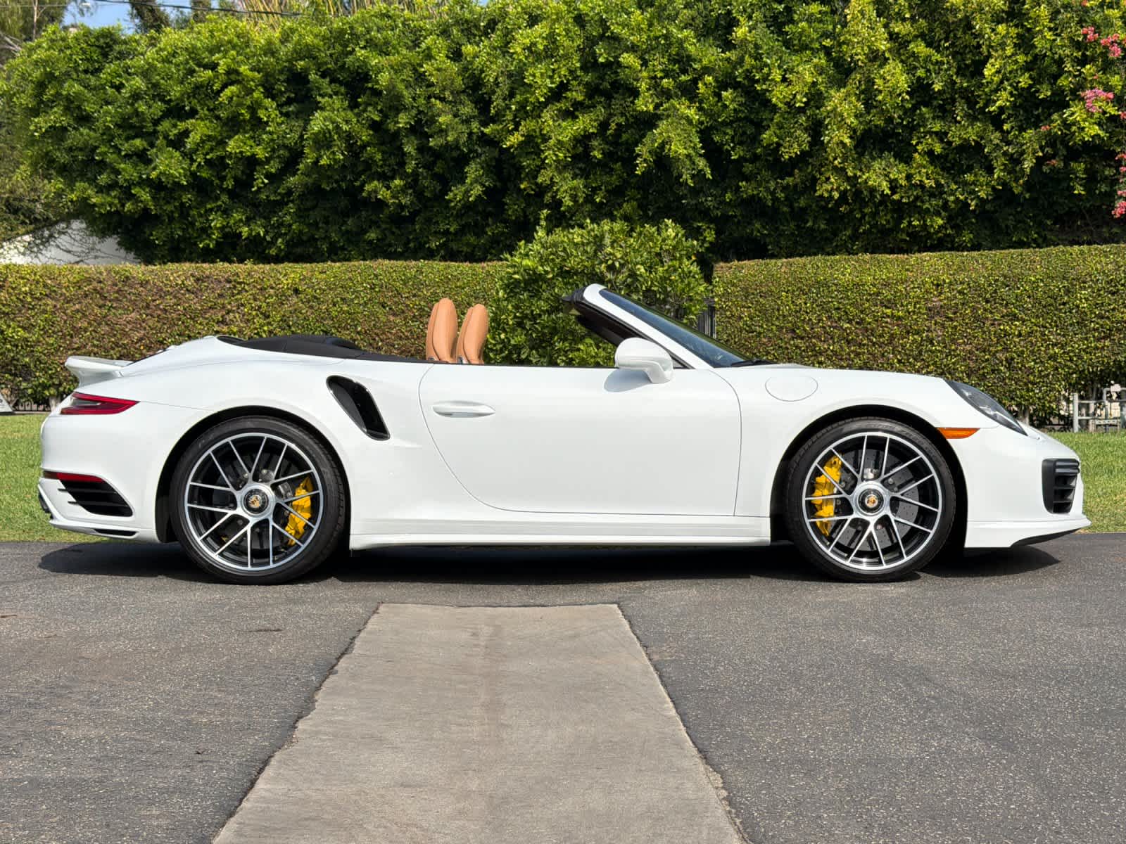 2017 Porsche 911 911 Turbo S Cabriolet