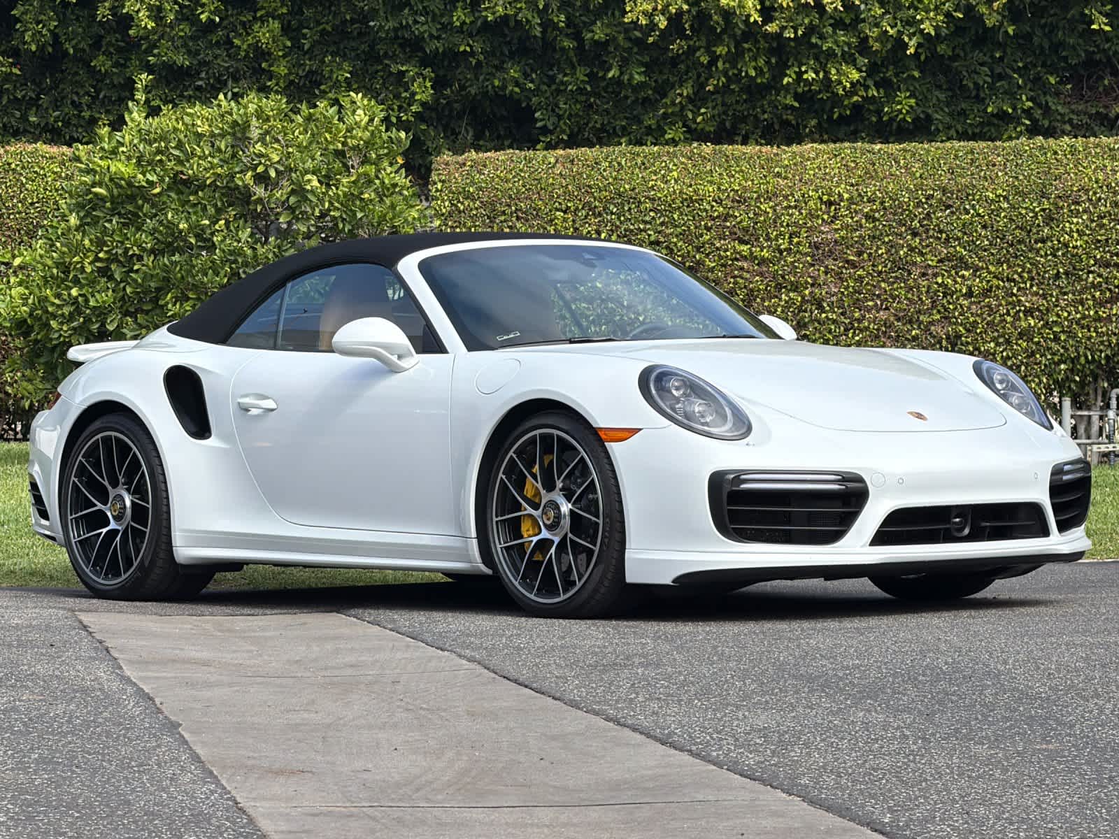 2017 Porsche 911 911 Turbo S Cabriolet