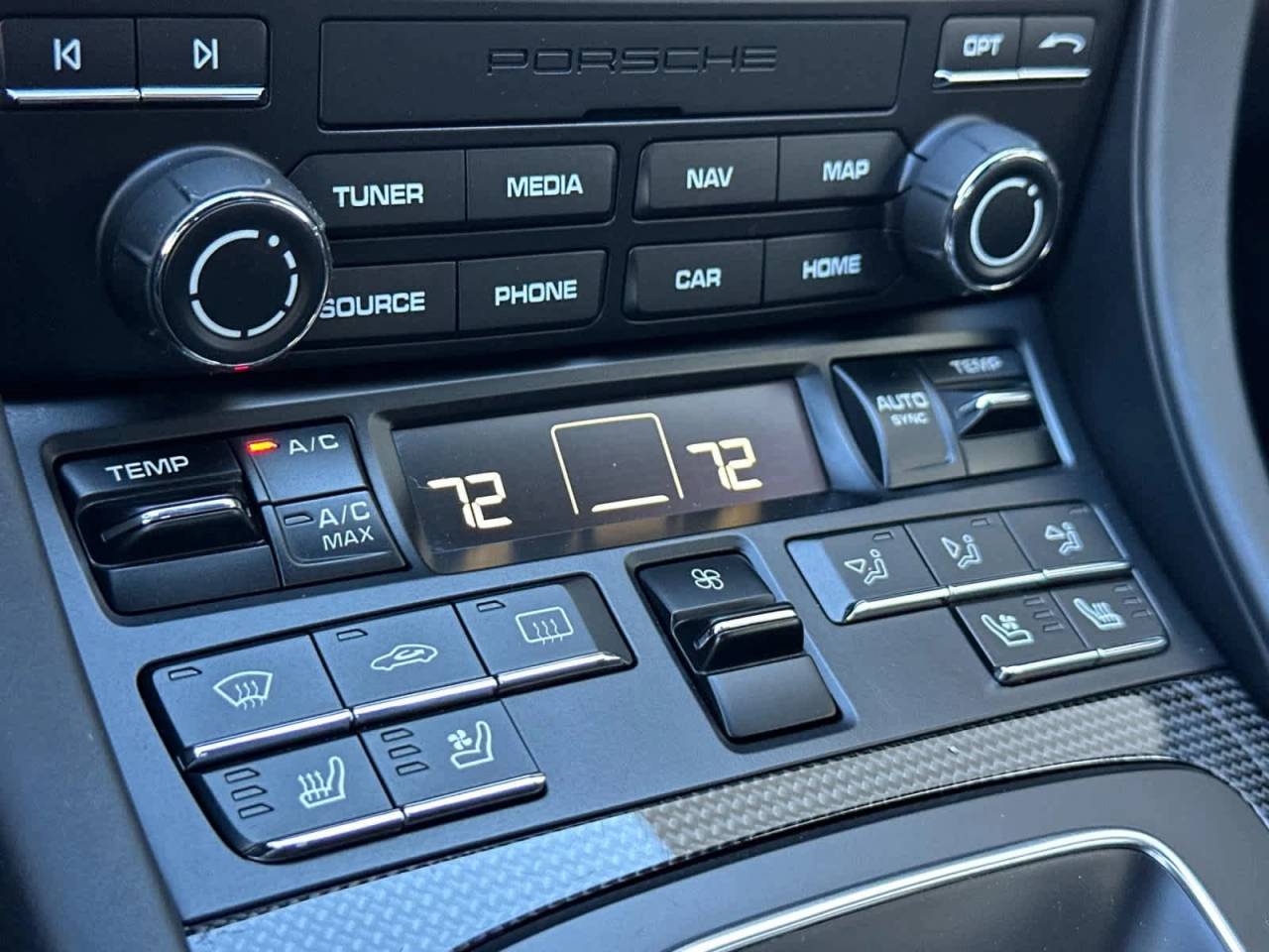 2019 Porsche 911 Turbo S