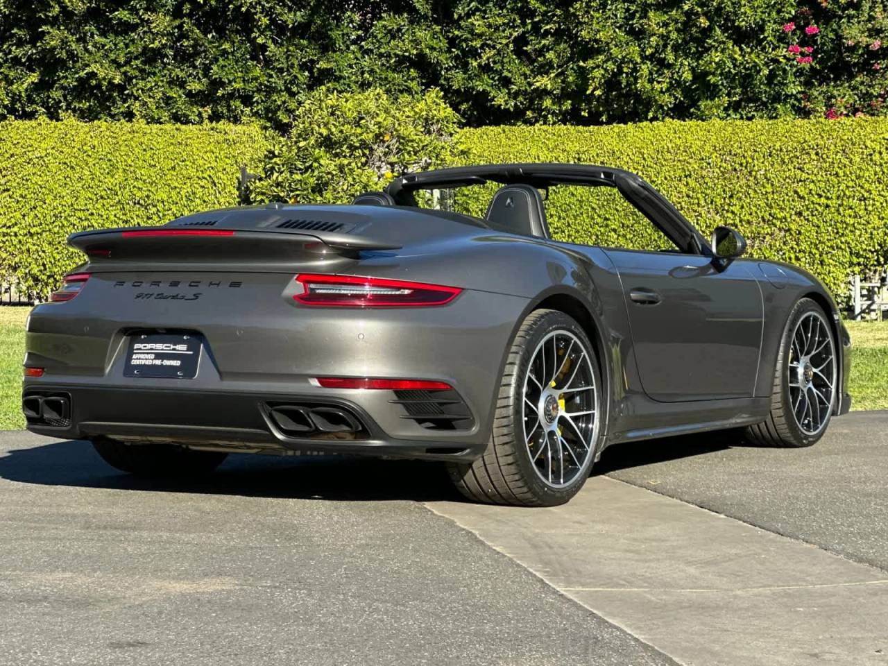 2019 Porsche 911 Turbo S