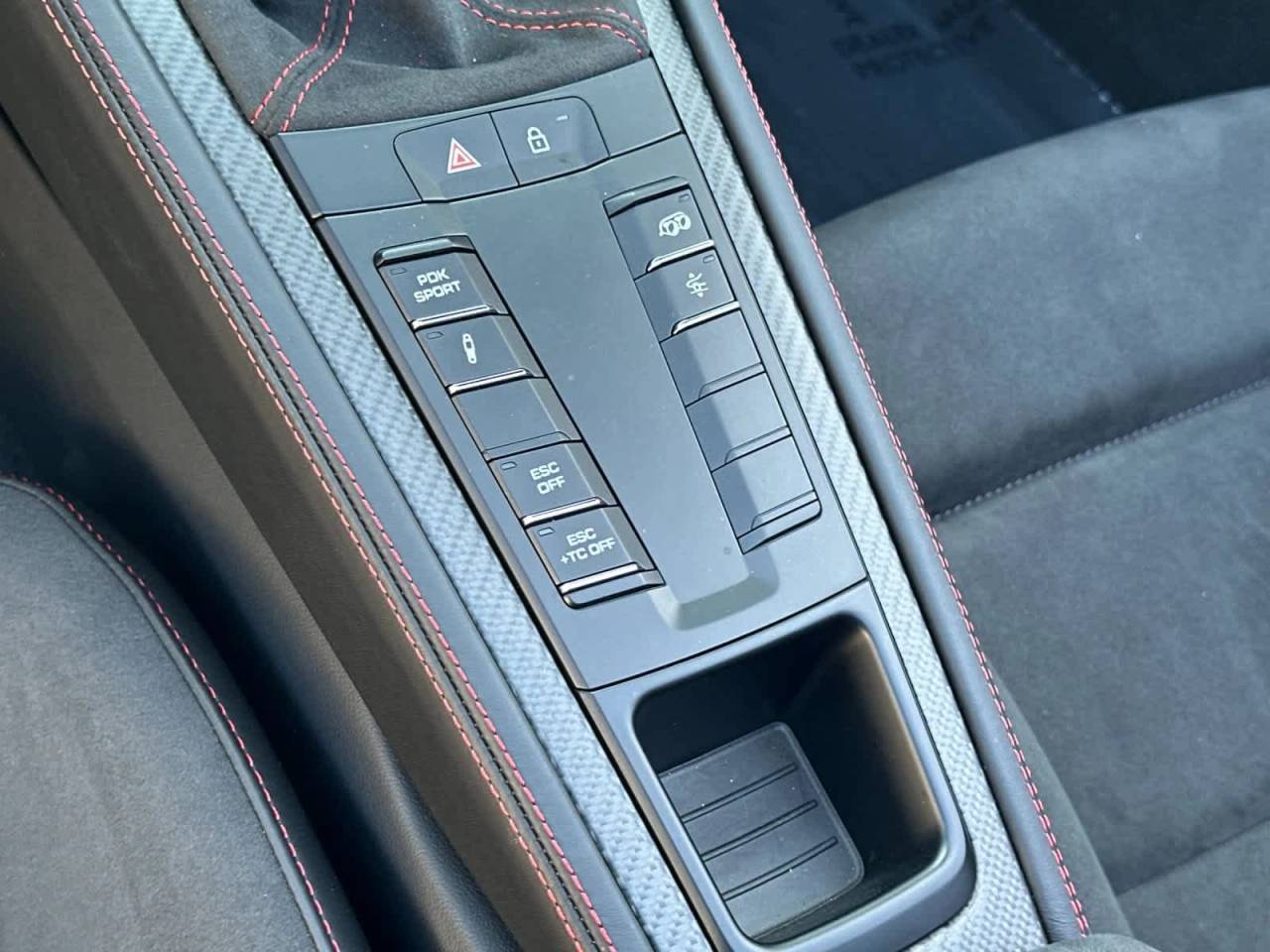 2025 Porsche 718 Spyder RS