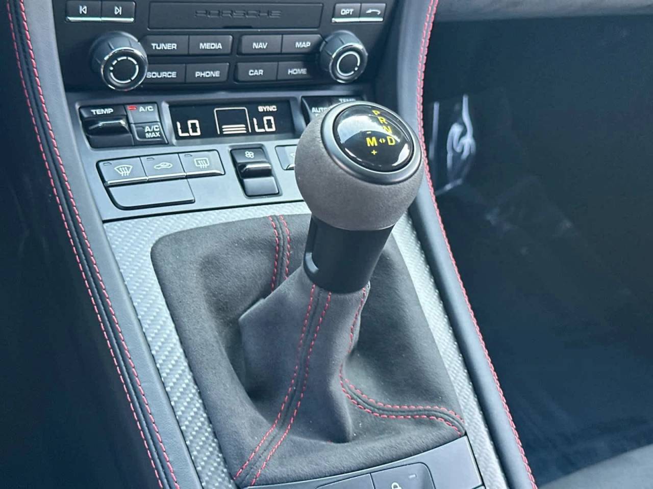 2025 Porsche 718 Spyder RS