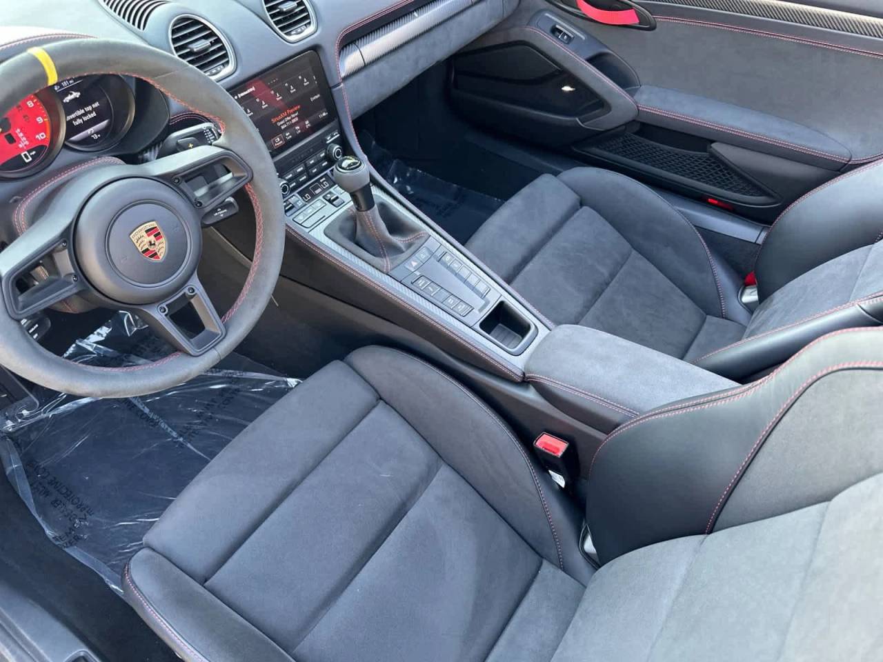 2025 Porsche 718 Spyder RS