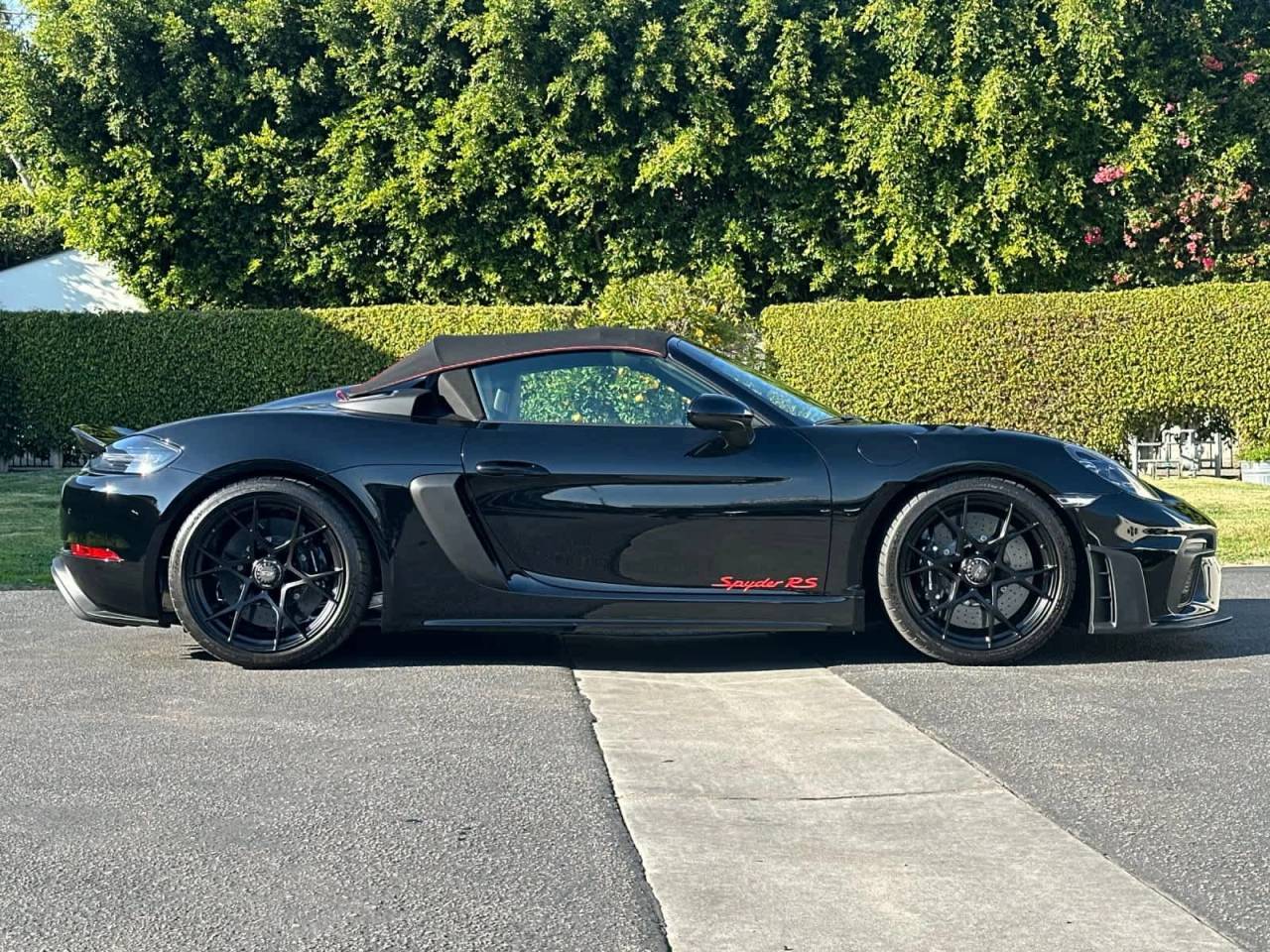 2025 Porsche 718 Spyder RS