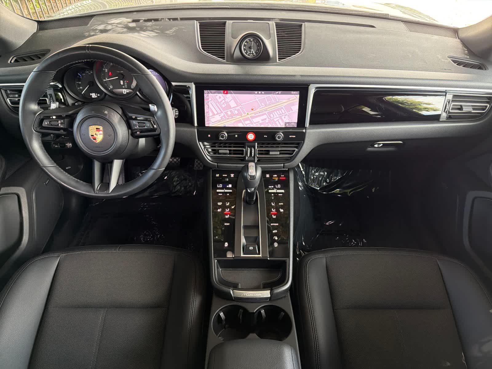 2023 Porsche Macan Macan (MY23)