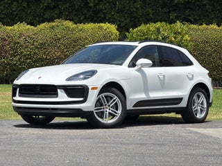 2023 Porsche Macan Macan