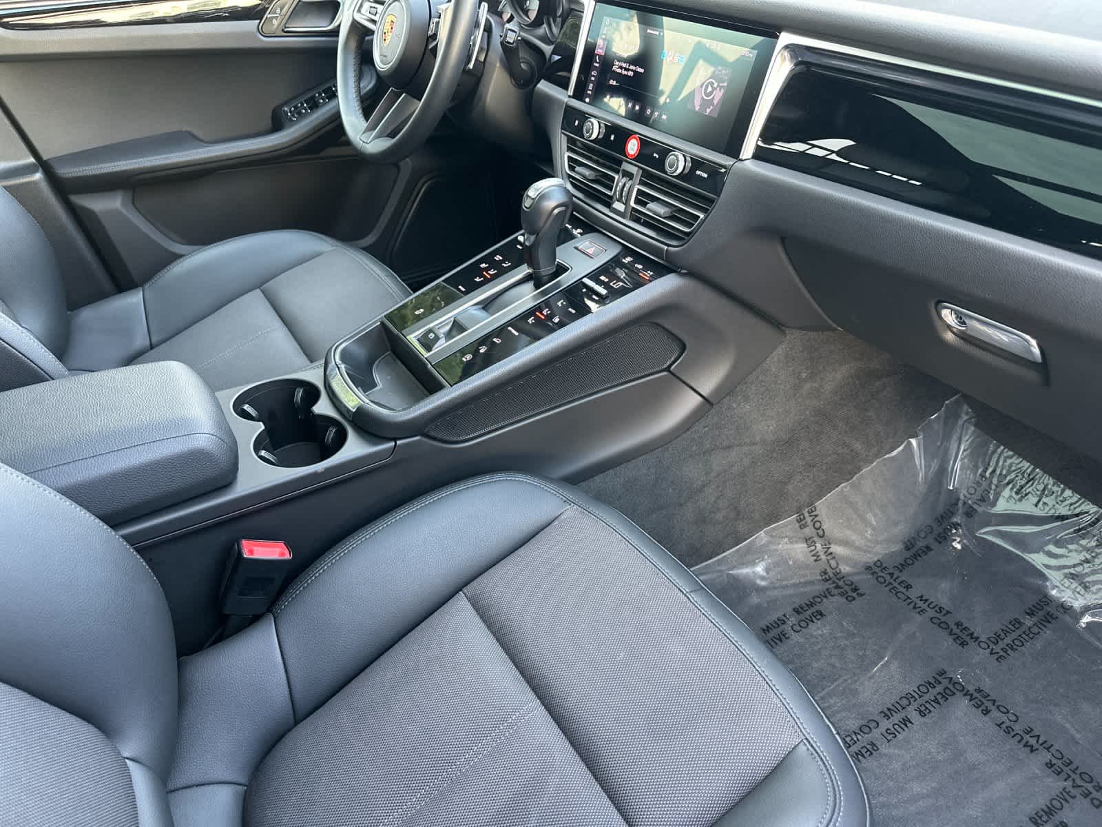 2024 Porsche Macan AWD