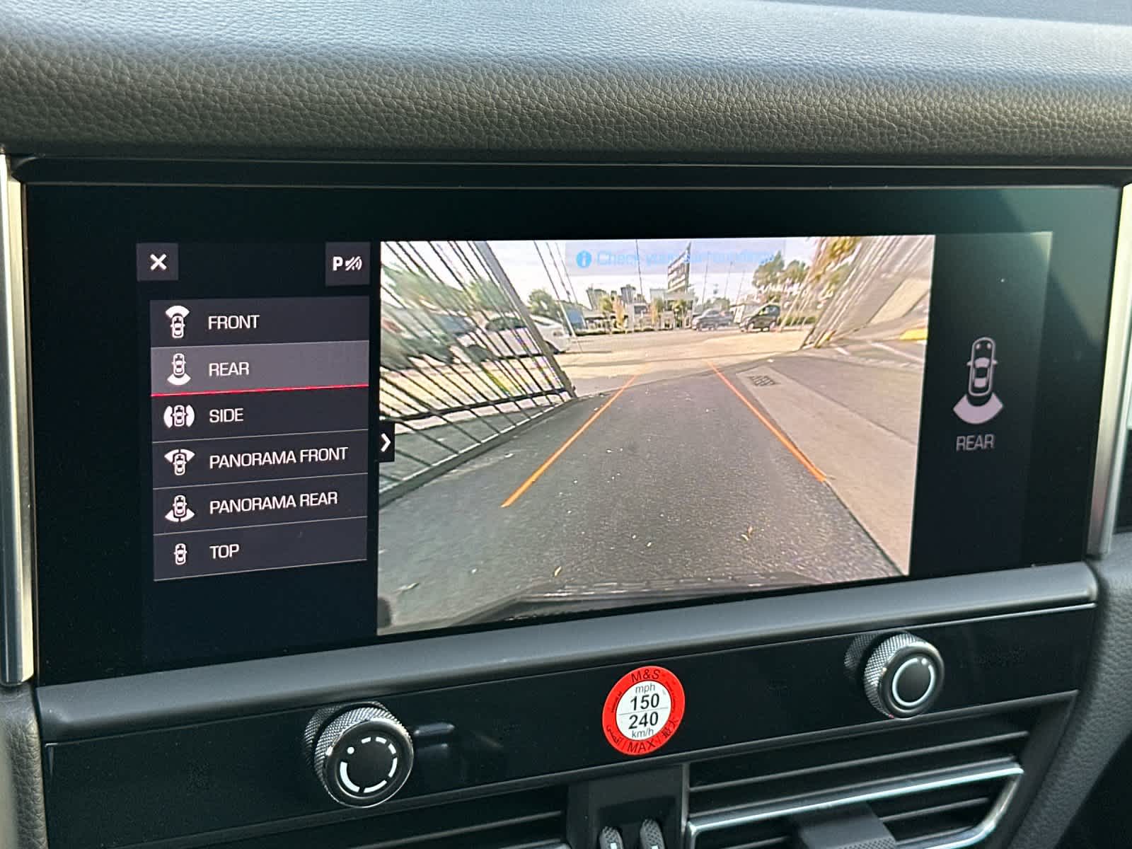 2024 Porsche Macan AWD