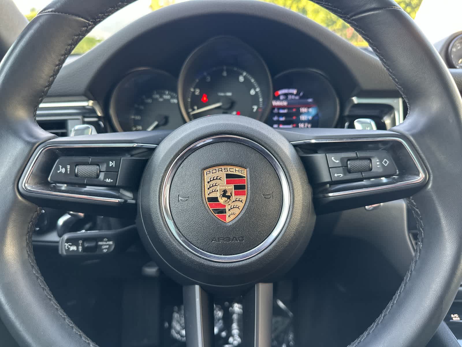 2024 Porsche Macan AWD