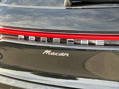 2024 Porsche Macan AWD