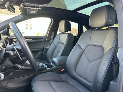 2024 Porsche Macan AWD
