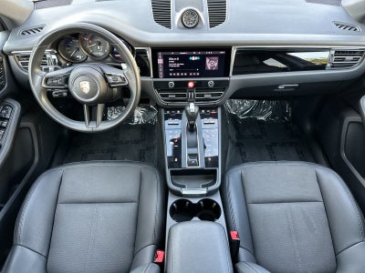 2024 Porsche Macan AWD