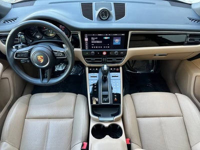 2025 Porsche Macan AWD