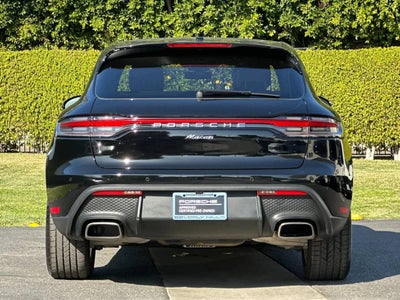 2025 Porsche Macan AWD