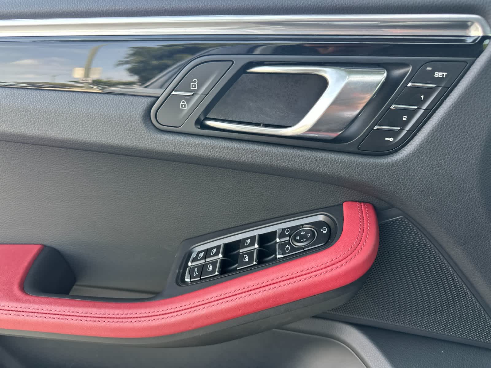 2025 Porsche Macan Macan