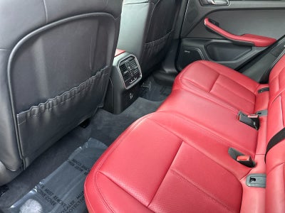 2025 Porsche Macan Macan