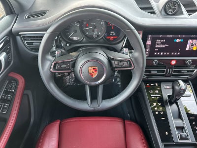 2025 Porsche Macan Macan