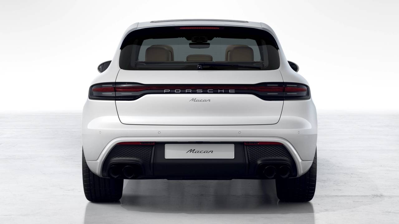 2025 Porsche Macan Base