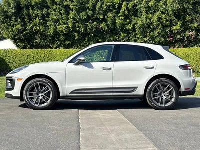2025 Porsche Macan T