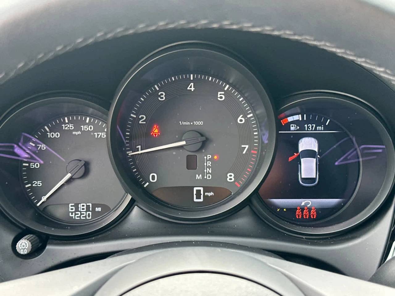 2025 Porsche Macan Base