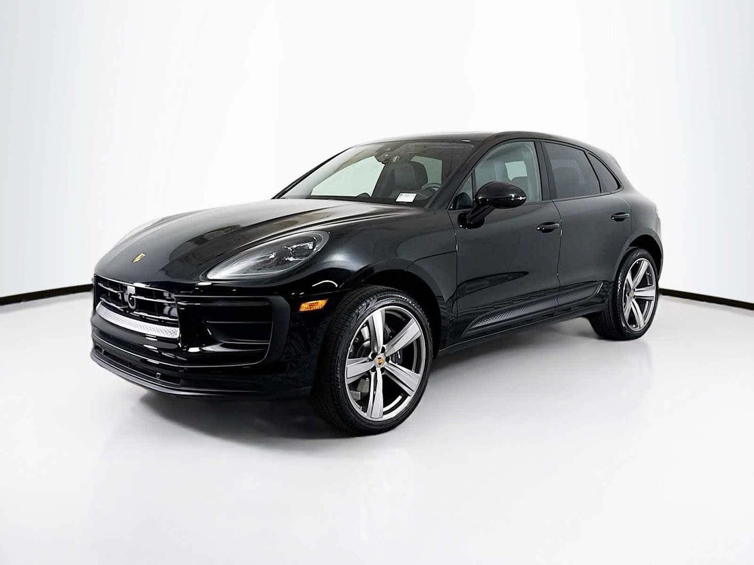 2025 Porsche Macan