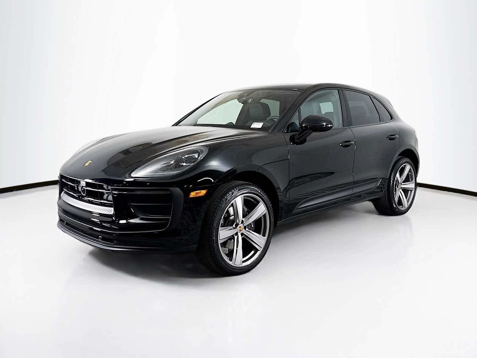 2025 Porsche Macan Macan