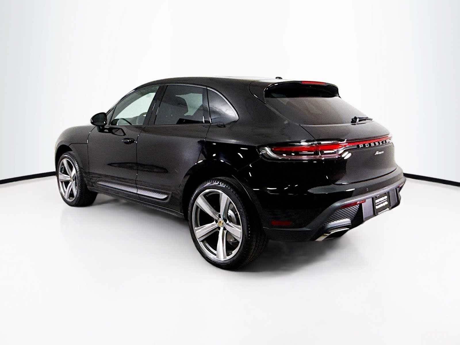 2025 Porsche Macan Macan
