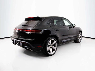 2025 Porsche Macan Macan