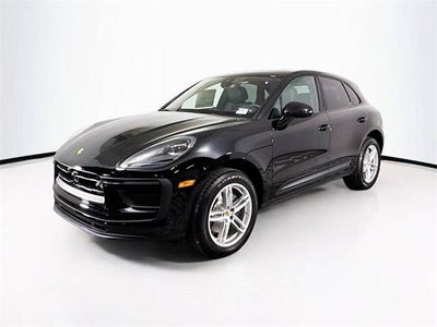 2025 Porsche Macan AWD