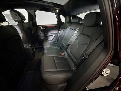 2025 Porsche Macan AWD