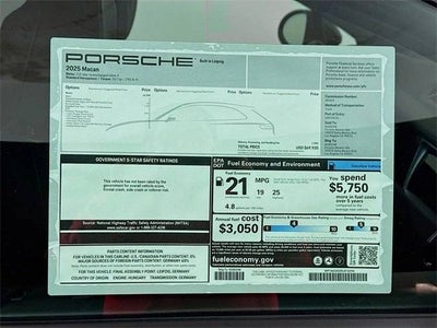 2025 Porsche Macan AWD