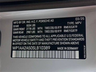 2025 Porsche Macan Base