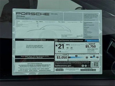2025 Porsche Macan Base