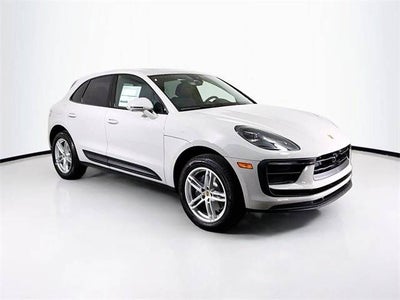 2025 Porsche Macan Base