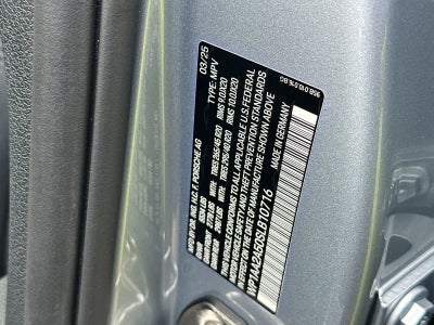 2025 Porsche Macan Base