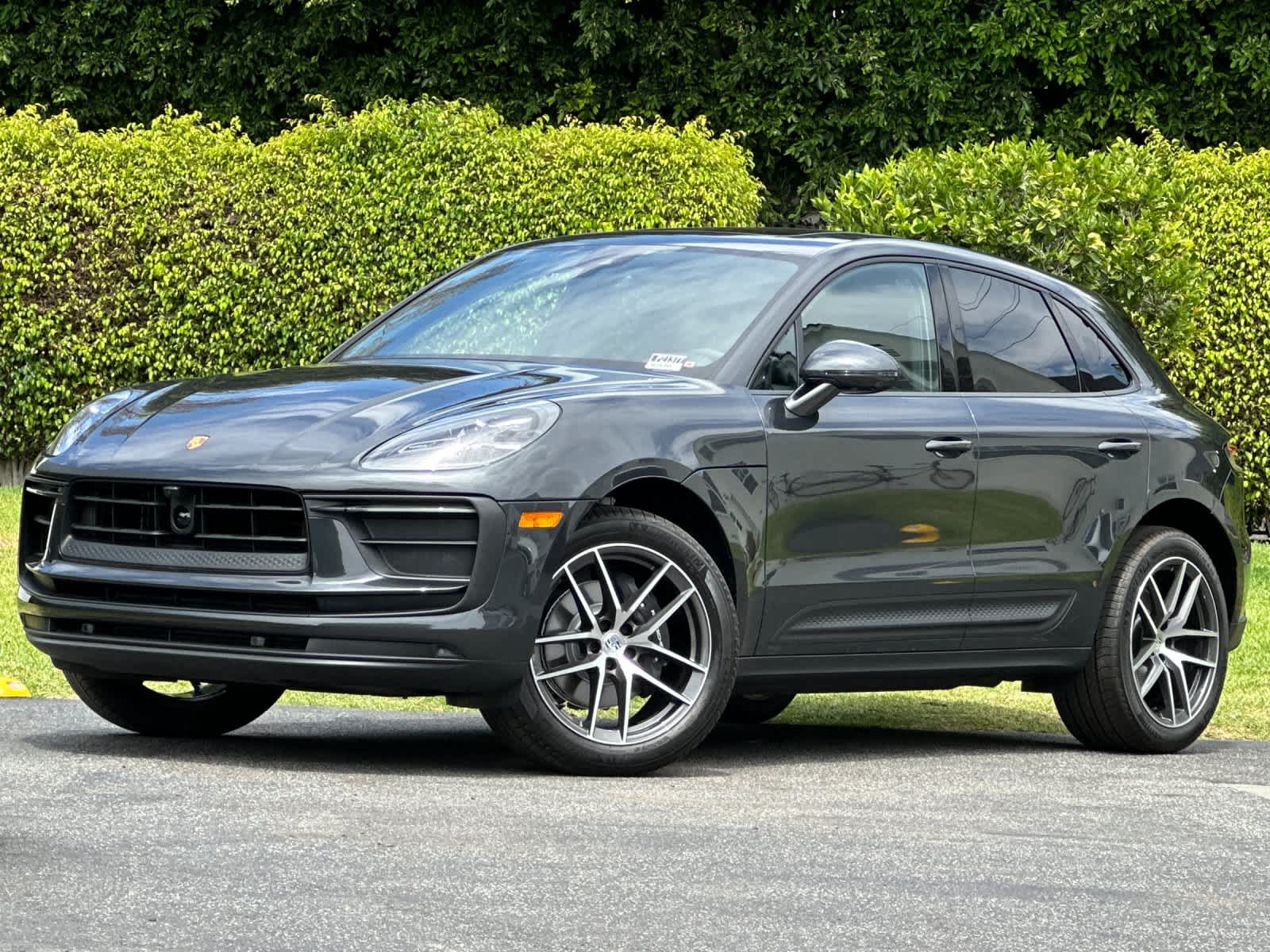 2025 Porsche Macan Macan