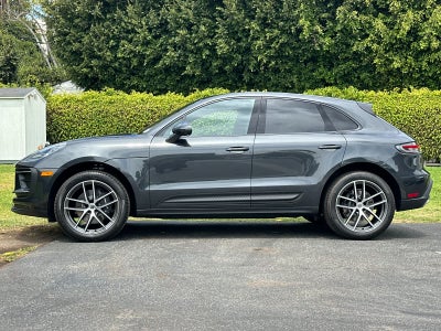 2025 Porsche Macan Macan