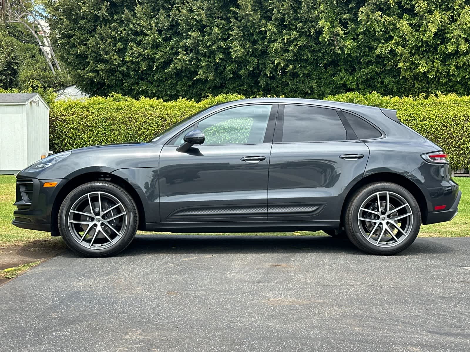 2025 Porsche Macan Macan