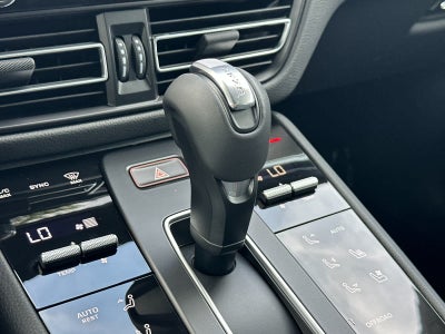 2025 Porsche Macan Macan