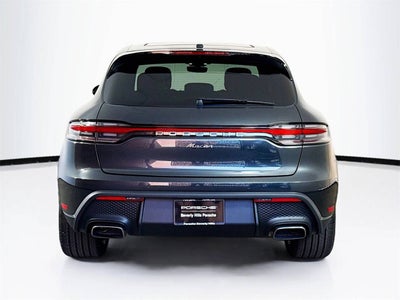 2025 Porsche Macan Macan