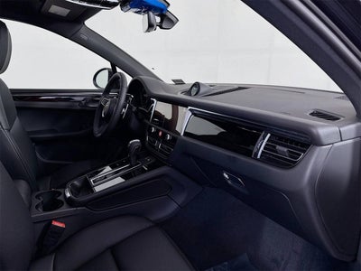 2025 Porsche Macan Macan
