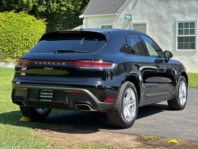 2026 Porsche Macan Macan