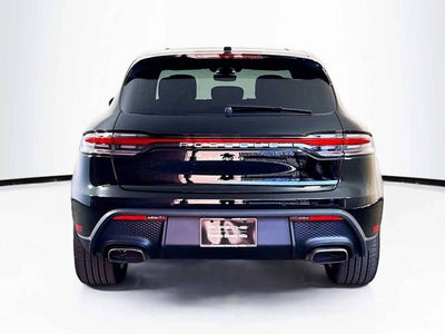 2026 Porsche Macan Macan