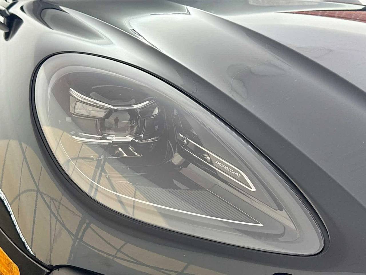 2026 Porsche Macan Macan