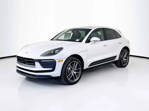 2026 Porsche Macan AWD