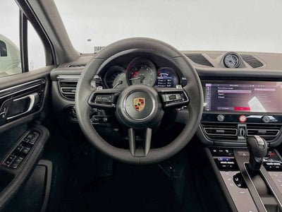 2026 Porsche Macan AWD